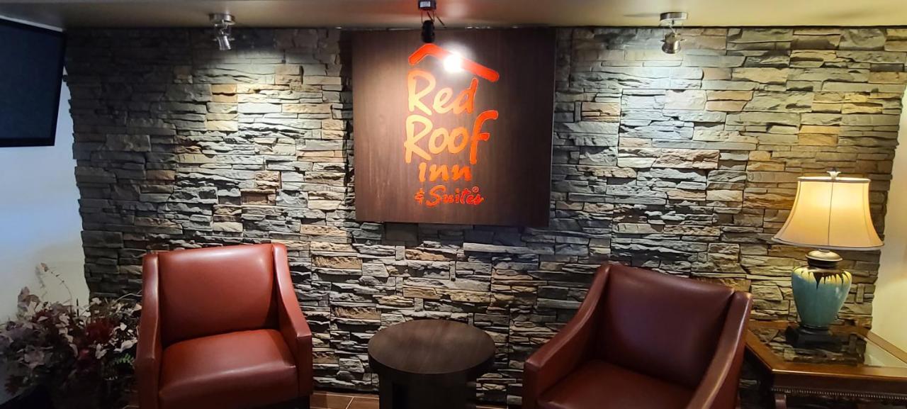 Red Roof Inn & Suites Cornelius - Lake Norman Exterior foto